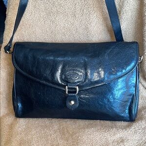Oroton Australia Black Leather Bag Beautiful Condition, Hand Tag Attached
